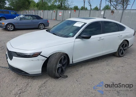 2024 Honda Accord Hybrid Sport from USA, damaged, VIN 1HGCY2F54RA077015